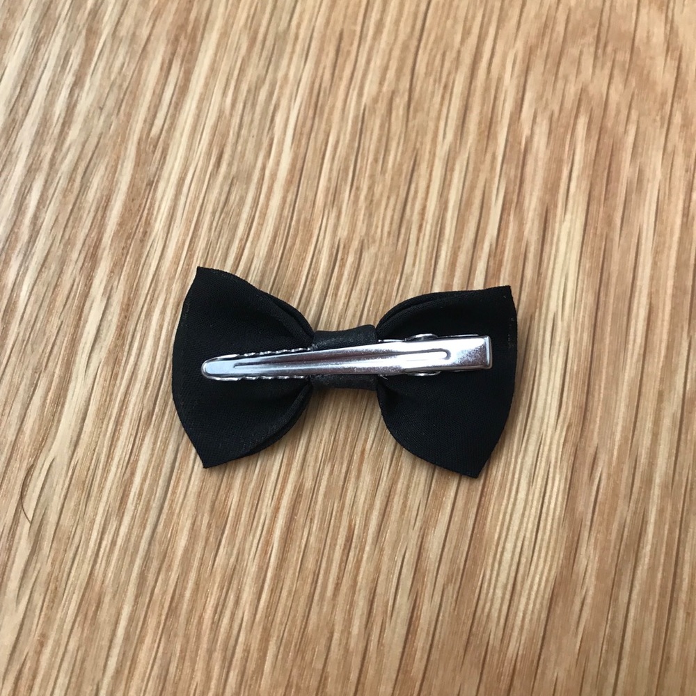 Bows - Picture 3 of 8